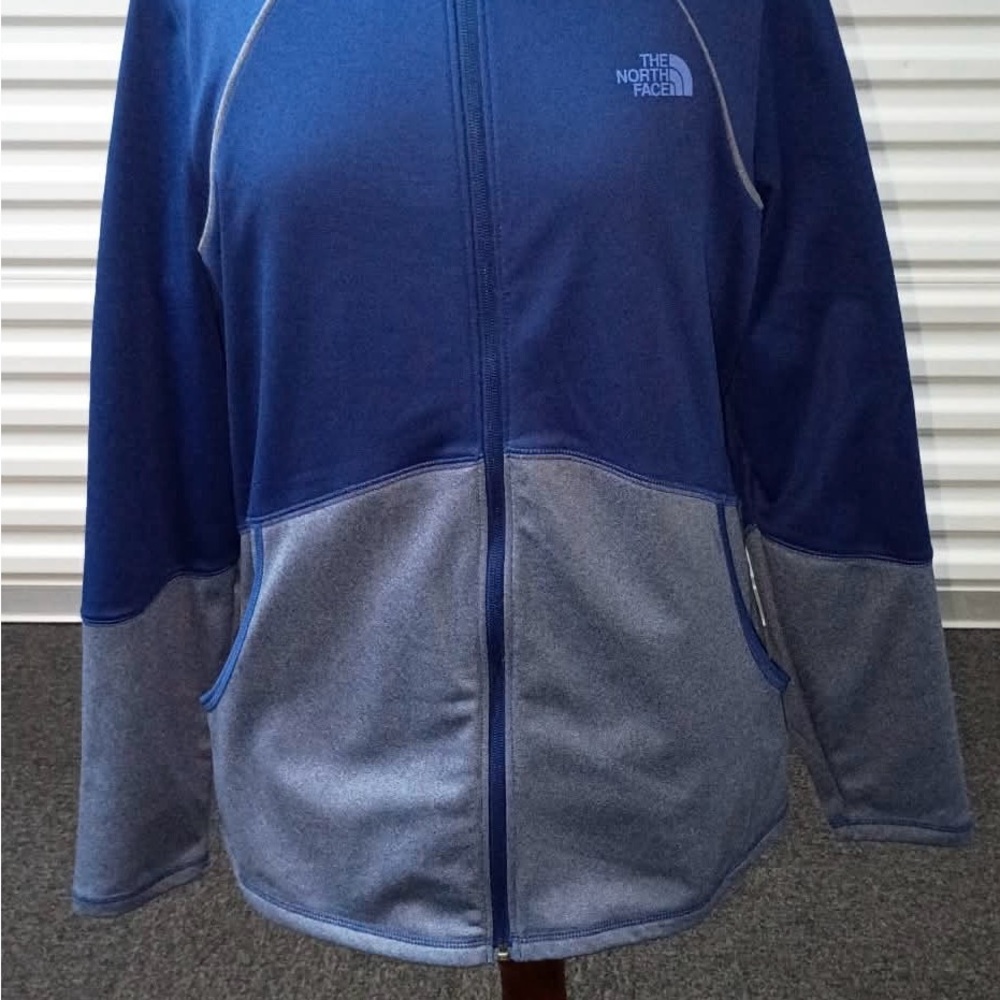The North Face Women's Dual-Tone Blue and Gray Ski Jacket